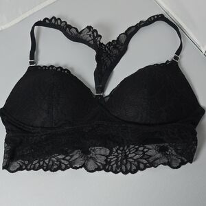 EUC PINK Victoria's Secret Black Lace Bralette Sz M